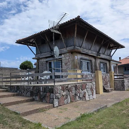Casa vacanze House With Private Garden & Sea Views Near *